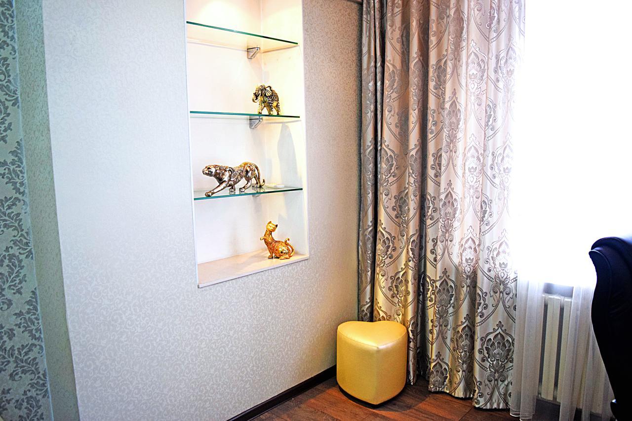 Cozyart Apartment 비슈케크 외부 사진